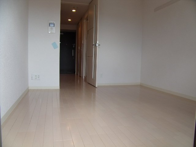 拡大写真：プレサンス栄ライズ 9階902の室内(イメージ)