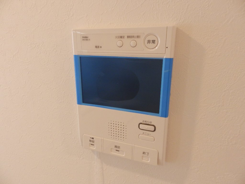 拡大写真：S-FORT鶴舞reale(リアーレ) 9階901のカメラ付インターホン