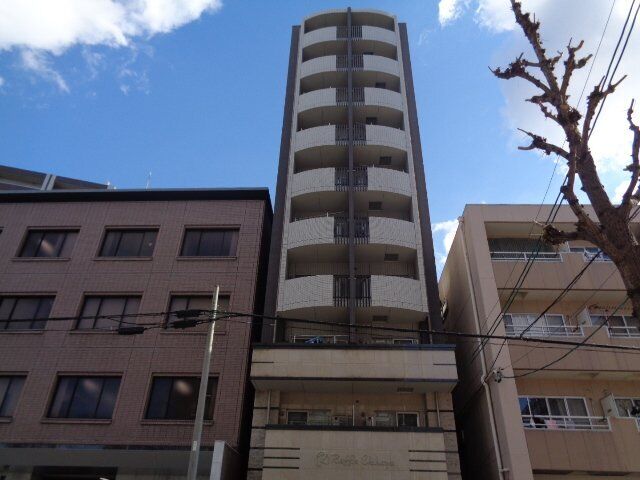 拡大写真：RAFFLE　CHIHAYA（ラッフルチハヤ) 4階404の外観写真（昼）