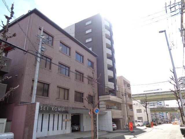 拡大写真：RAFFLE　CHIHAYA（ラッフルチハヤ) 4階404の外観写真（昼）