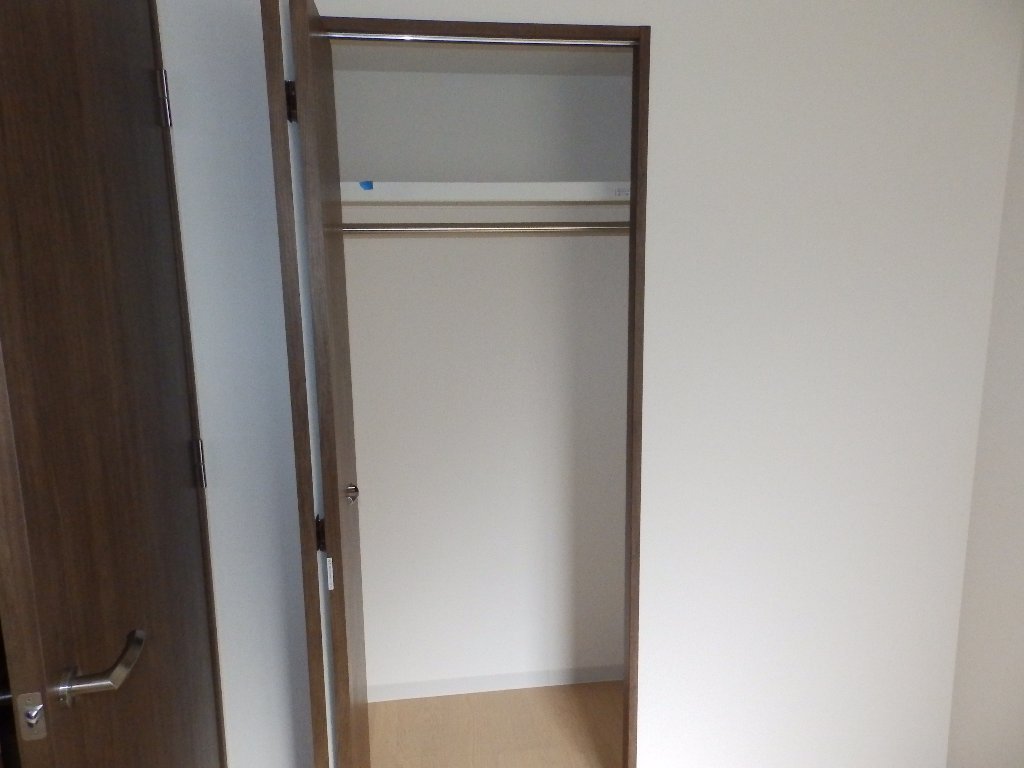 拡大写真：Kamiya　Bldg東桜 4階401のクローゼット