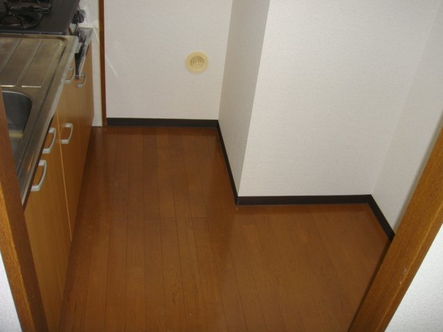 拡大写真:アンシャンテ車道 2階204のキッチン