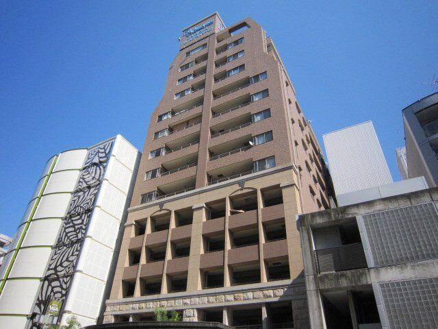 写真:プレサンス栄メディパークの外観