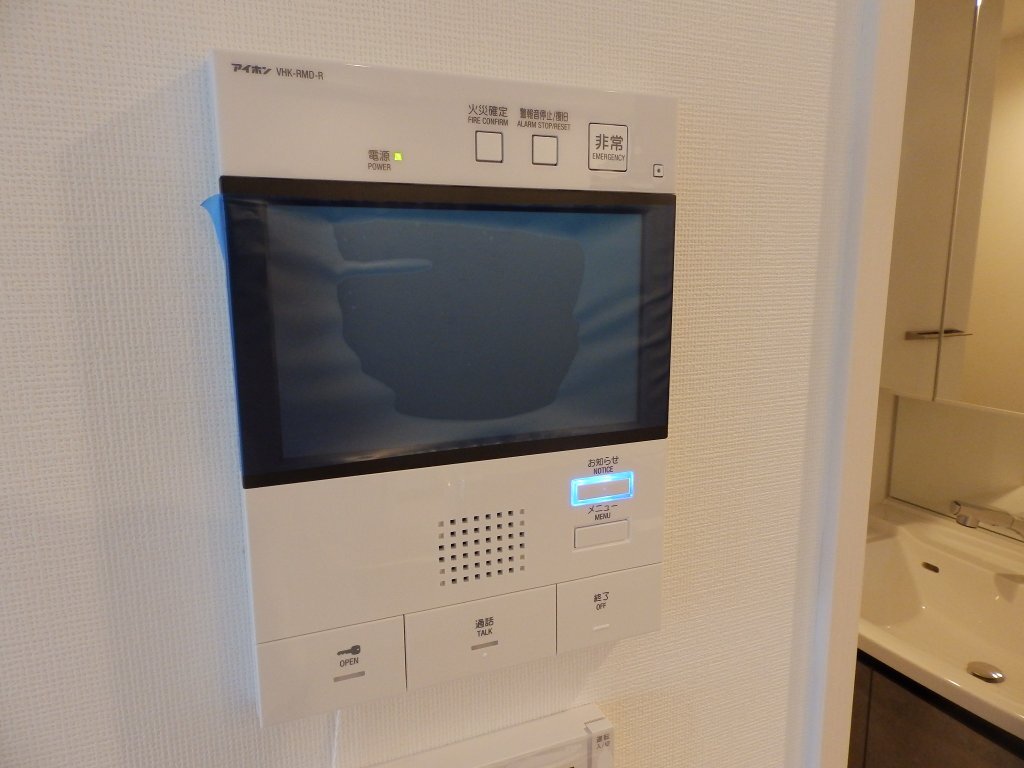 拡大写真：アースグランデ泉 4階401のカメラ付インターホン