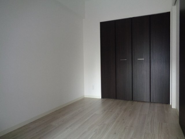 拡大写真：GRANDUKE代官町reverso 11階1102の室内