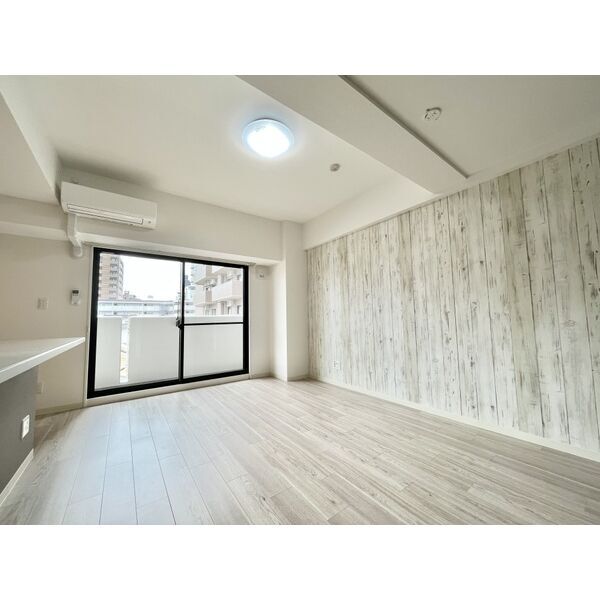 拡大写真:GRANDUKE代官町reverso 11階1102の室内