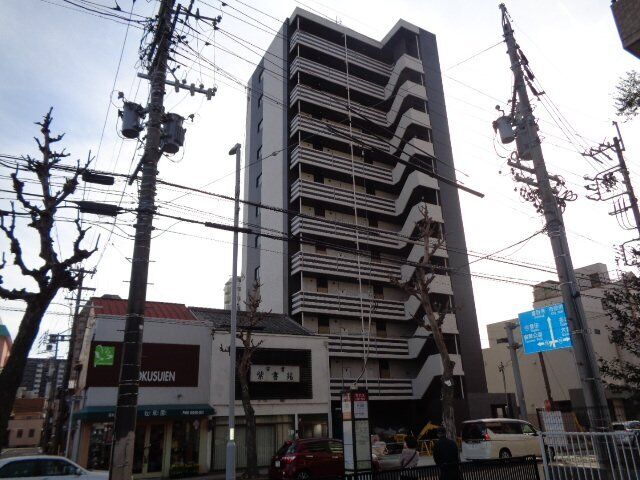 拡大写真：GRANDUKE代官町reverso 11階1102の外観写真（昼）