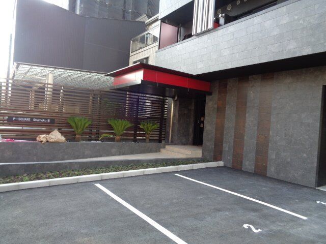 拡大写真：P-SQUARE　Shumoku　III 4階405の外観写真（昼）