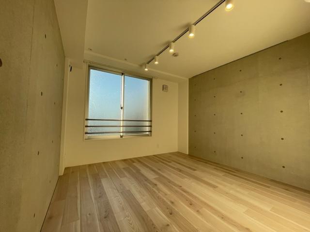 拡大写真:quador名古屋駅 4階402の室内