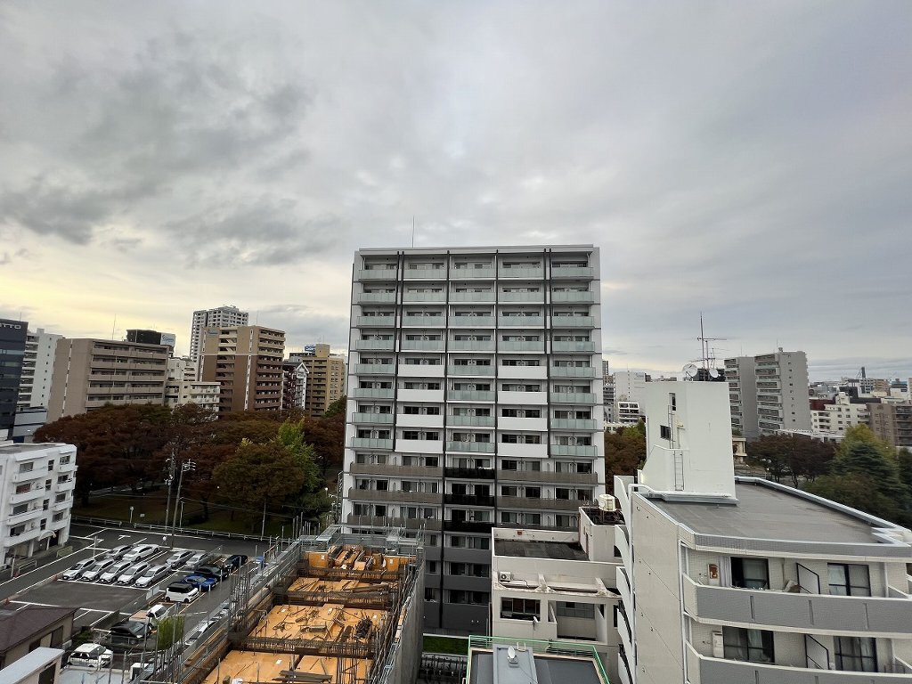 拡大写真:ブレストンコート金山 4階401の眺望