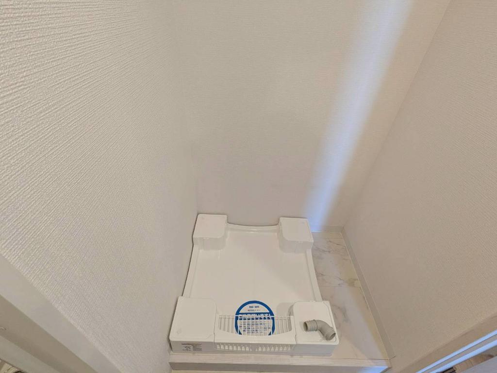 拡大写真:エスリードレジデンス上前津フロント 9階903の洗濯機置場