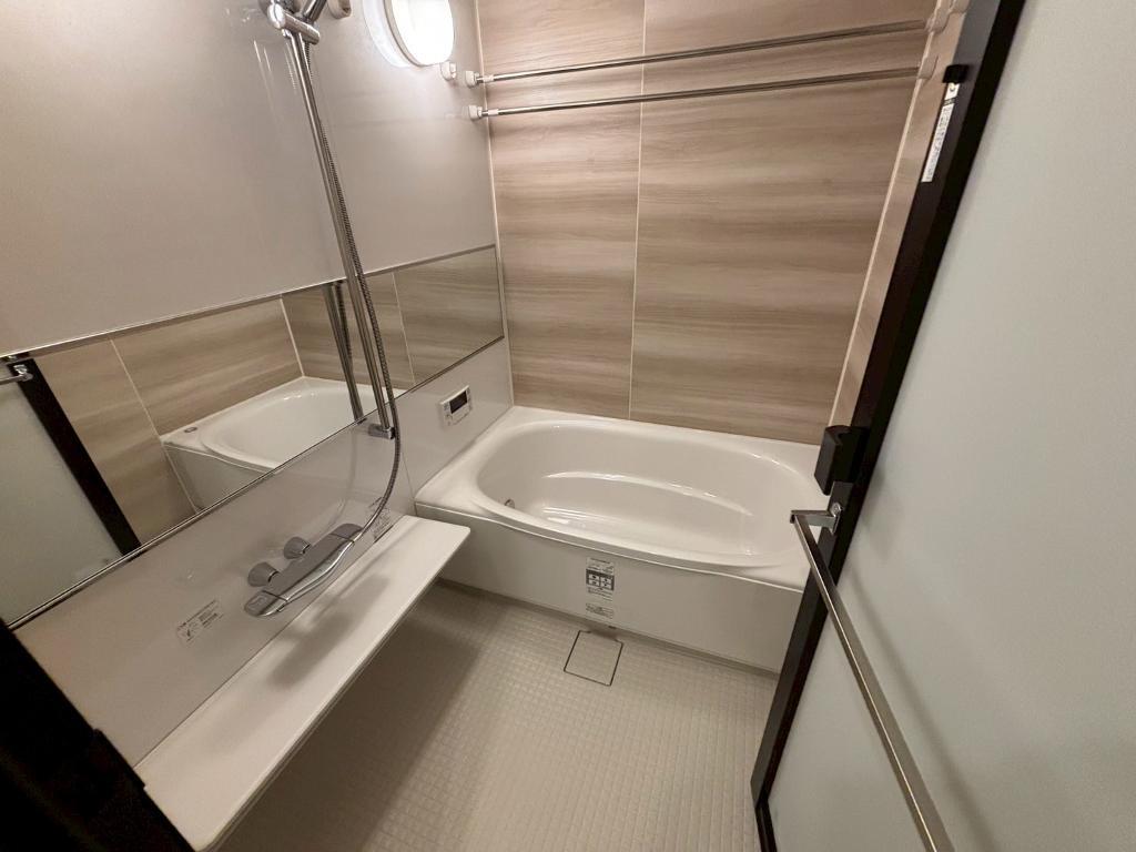 拡大写真:さくらHills ROKUBAN Platinum Residence 10階1002のベランダ(イメージ)