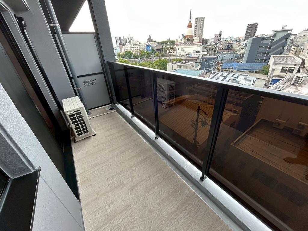 拡大写真:メイクスアート金山SOUTH 8階808のベランダ
