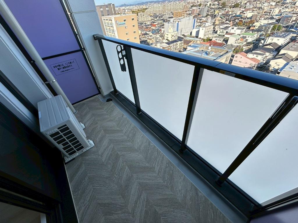 拡大写真:S-RESIDENCE庄内通駅前curere 15階1504のベランダ