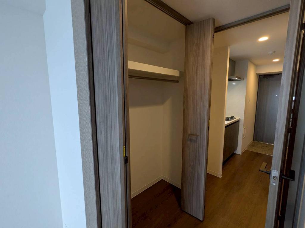 拡大写真:S-RESIDENCE堀田beaute 10階1005のクローゼット