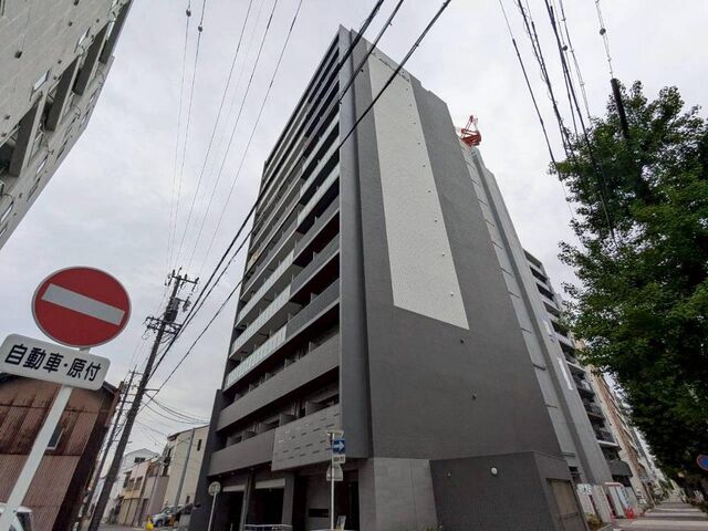 拡大写真:アドバンス名古屋アウリィ 8階805の外観写真(昼)