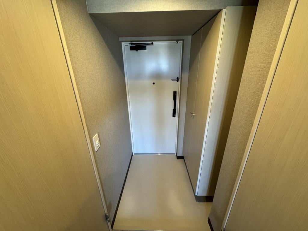 拡大写真：ストーリア名古屋城西 11階1102の玄関
