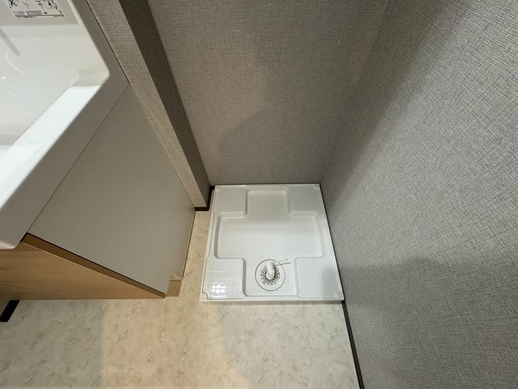 拡大写真:ストーリア名古屋城西 15階1303の洗濯機置場