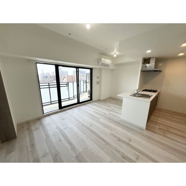 拡大写真:S-RESIDENCE高岳clarity(クラリティ) 4階403のリビング