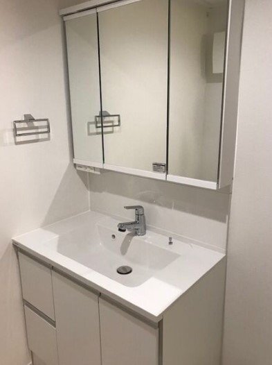拡大写真:ハナワダHKYMパナハイツ 5階502の洗面
