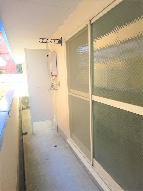拡大写真:静岡市葵区東千代田1丁目 1階303のベランダ