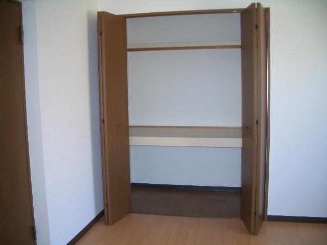 拡大写真：伊勢崎市山王町 1階101の収納