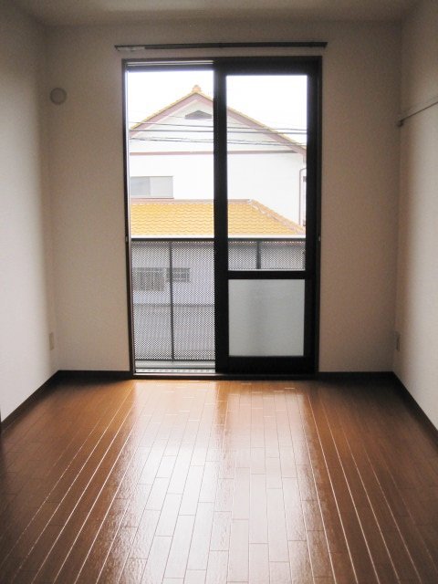 拡大写真：伊勢崎市除ケ町 1階103の室内