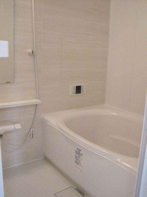 拡大写真：伊勢崎市韮塚町 2階203のバス