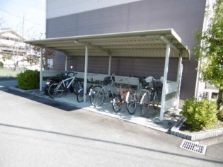 拡大写真:セレソ 1階A101の駐輪場