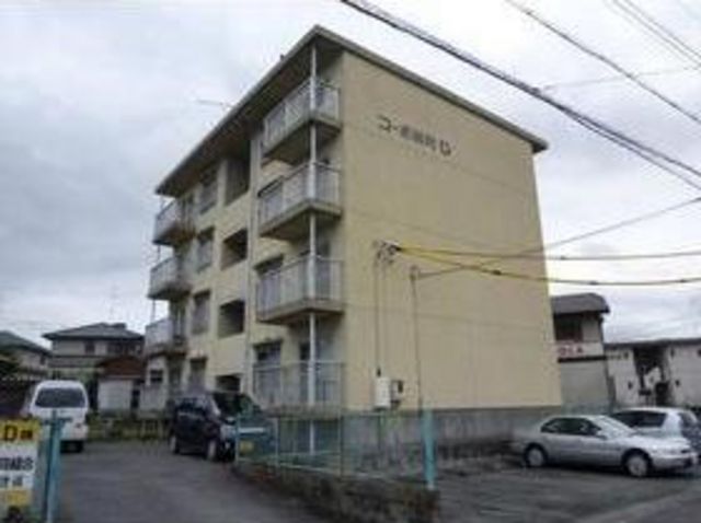 拡大写真：コーポ新町D棟 2階202の外観写真（昼）