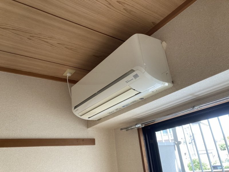 拡大写真:グレープハイツ 1階101のエアコン