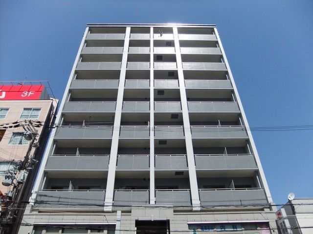 写真：守口駅前敷島ビルの外観