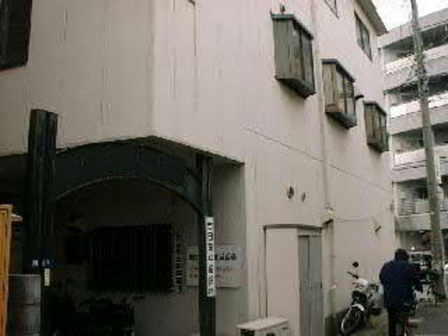 拡大写真:一博マンション 3階302の外観写真(昼)