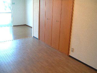 拡大写真：マンション寿 3階301のリビング