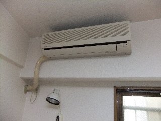 拡大写真：朝日マンション 3階205のエアコン