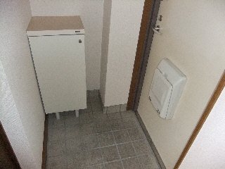 拡大写真：朝日マンション 3階205の玄関