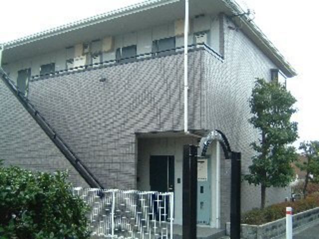 拡大写真：守口市大久保町５丁目 2階208の外観写真（昼）