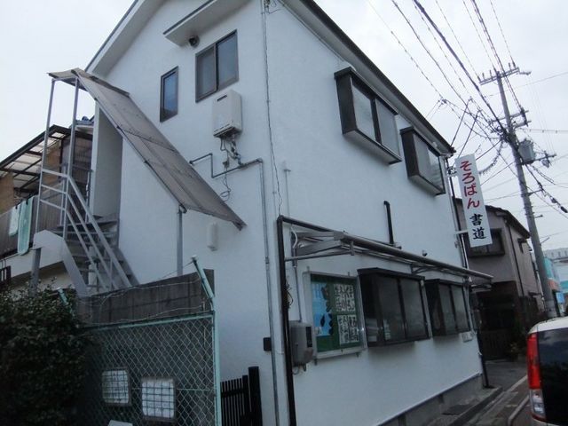 アバカス守口の外観