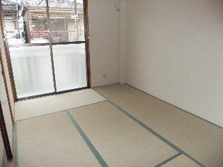 拡大写真：ハイツカオル 2階202の和室