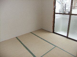拡大写真：ハイツカオル 2階202の和室