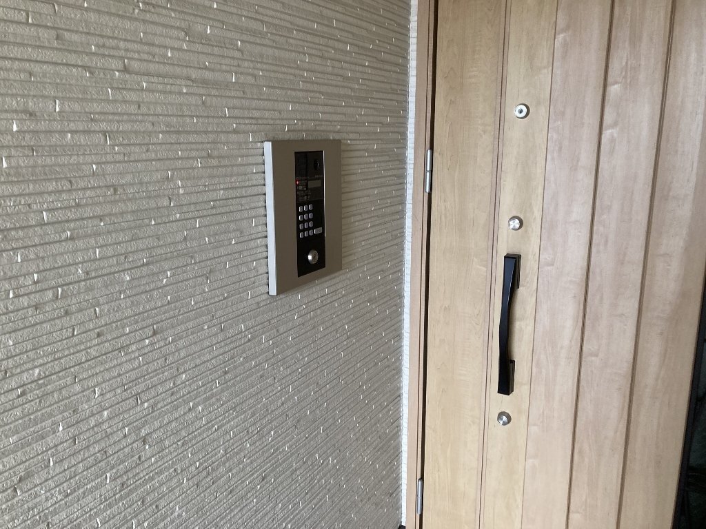 拡大写真:クリエオーレ石原町 2階202のオートロック