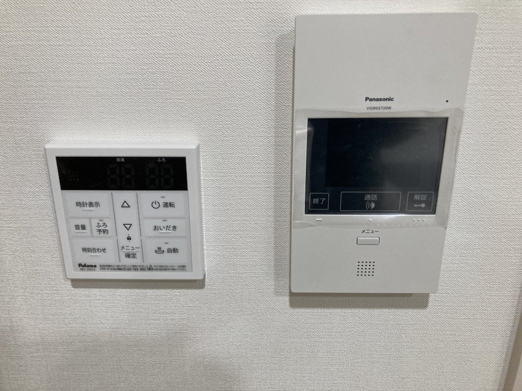 拡大写真:インペリアル大宮 1階102のカメラ付インターホン