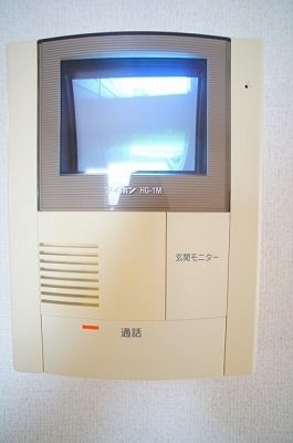 拡大写真:カンターヴィラABC 1階A101のカメラ付インターホン