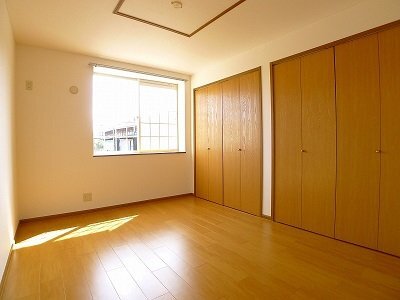 拡大写真:リヴィエール 1階101の寝室