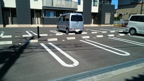 拡大写真:エアル 2階201の共有部分