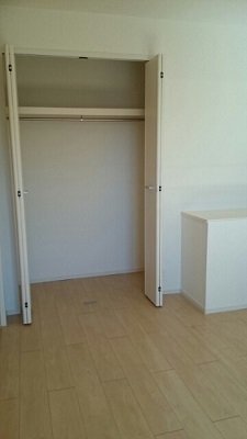 拡大写真:エアル 2階201のクローゼット