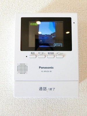 拡大写真:フルームABC 2階B201のカメラ付インターホン