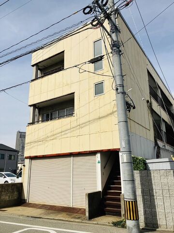 拡大写真：リビオン長浜 2階203の外観写真（昼）