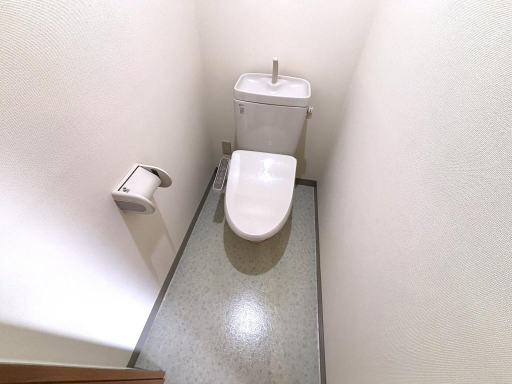 拡大写真：クレイン小塙Ⅱ 4階402のトイレ