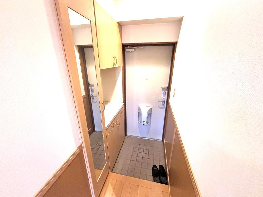 拡大写真：クレイン小塙Ⅱ 4階402の玄関
